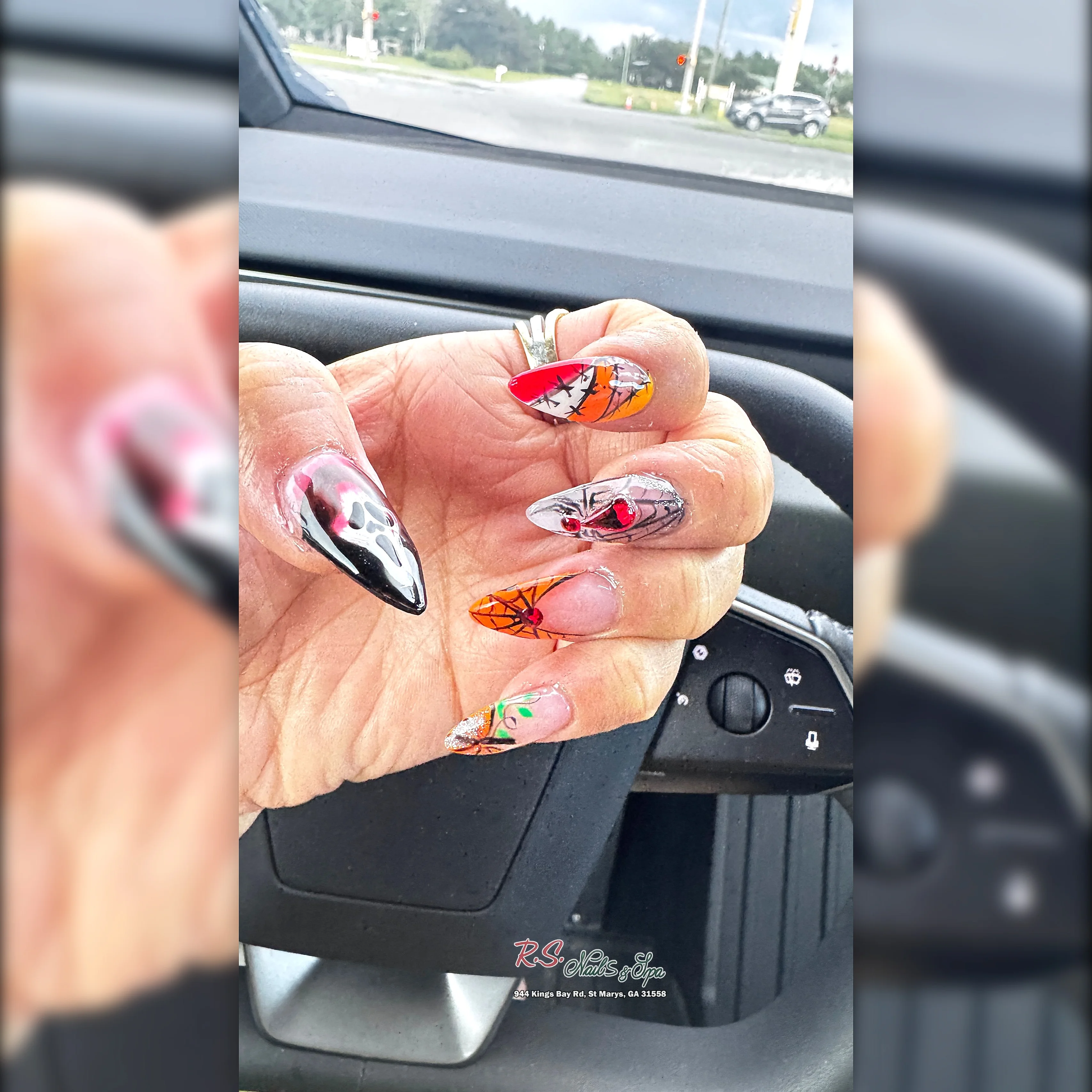 R S Nails & Spa